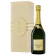 Bottle of Champagne Deutz Cuvée William Deutz 2013, gold label, front view