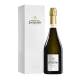 Bottle of Champagne Jacquart Blanc de Blancs 2015, front view, white and gold label, gold cap