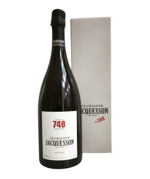 Magnum Champagne Jacquesson Cuvée 748 Extra Brut 150cl - bottle and label