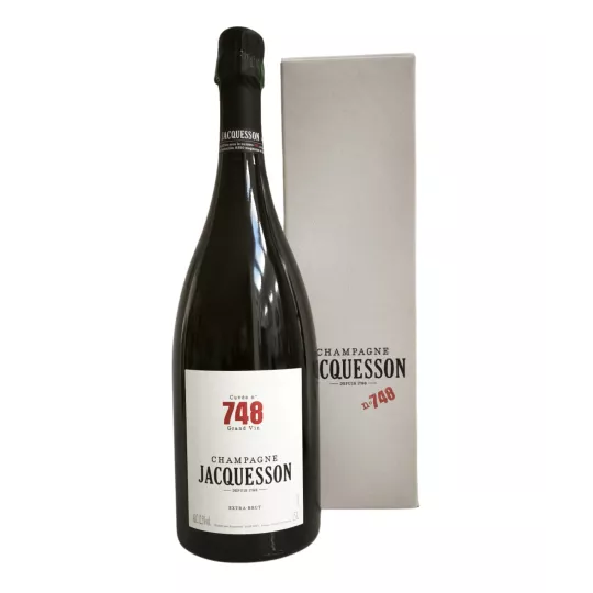 Magnum Champagne Jacquesson Cuvée 748 Extra Brut 150cl - bottle and label