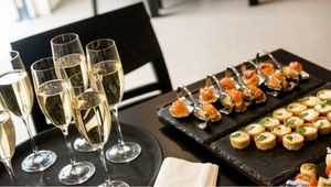 Food and champagne pairings